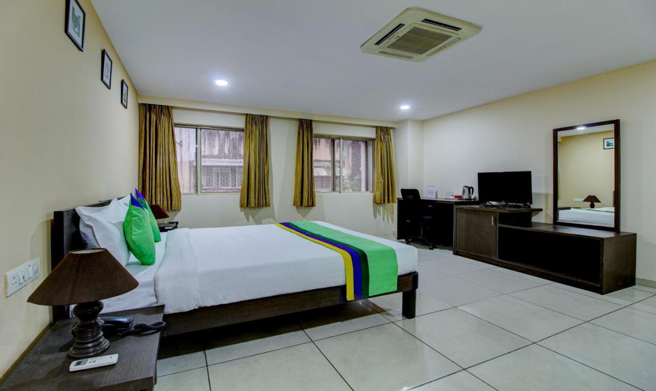 Treebo Trend La Paradise, Pune Exterior photo