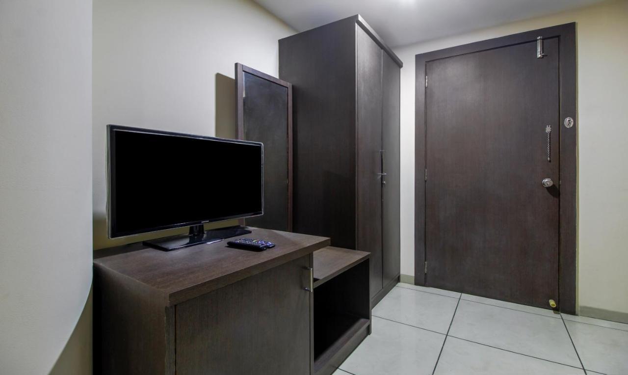 Treebo Trend La Paradise, Pune Exterior photo